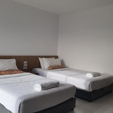 Patong Bay Inn Eksteriør billede